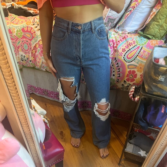 Cello Jeans | Distressed Jeans | Size 5 Cello Jeans | High Rise Dad Jean - Picture 4 of 11